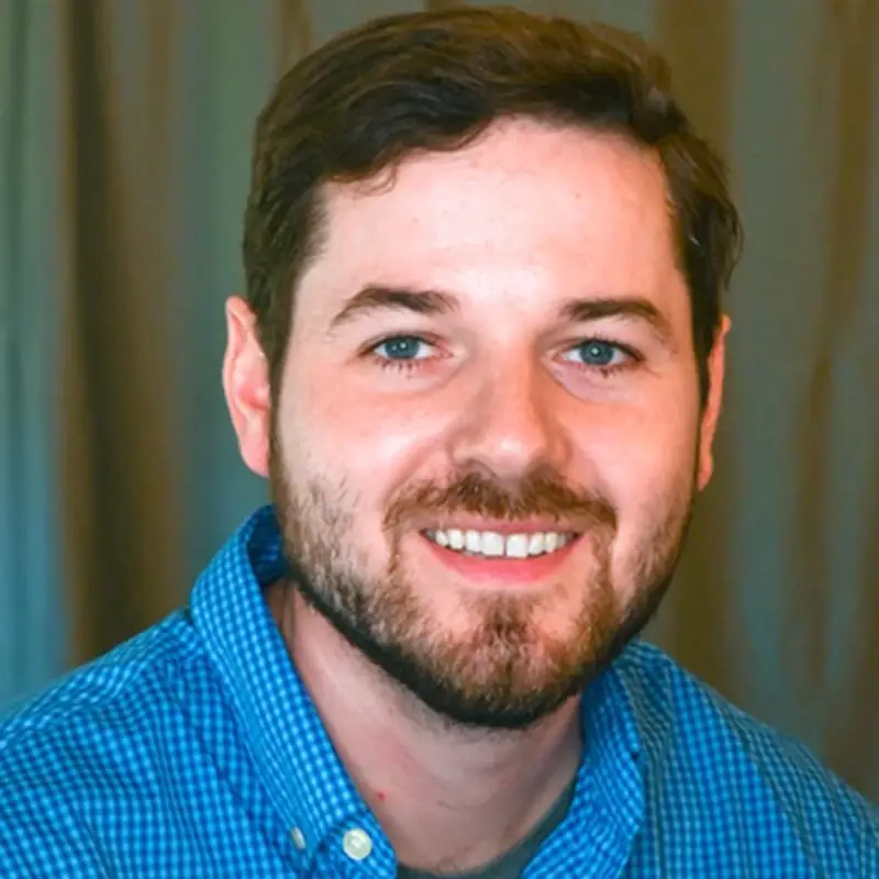 Headshot of Brandon Lux