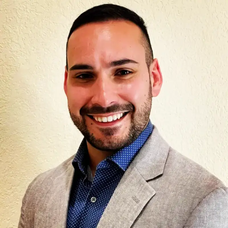 Headshot of Andres Duarte