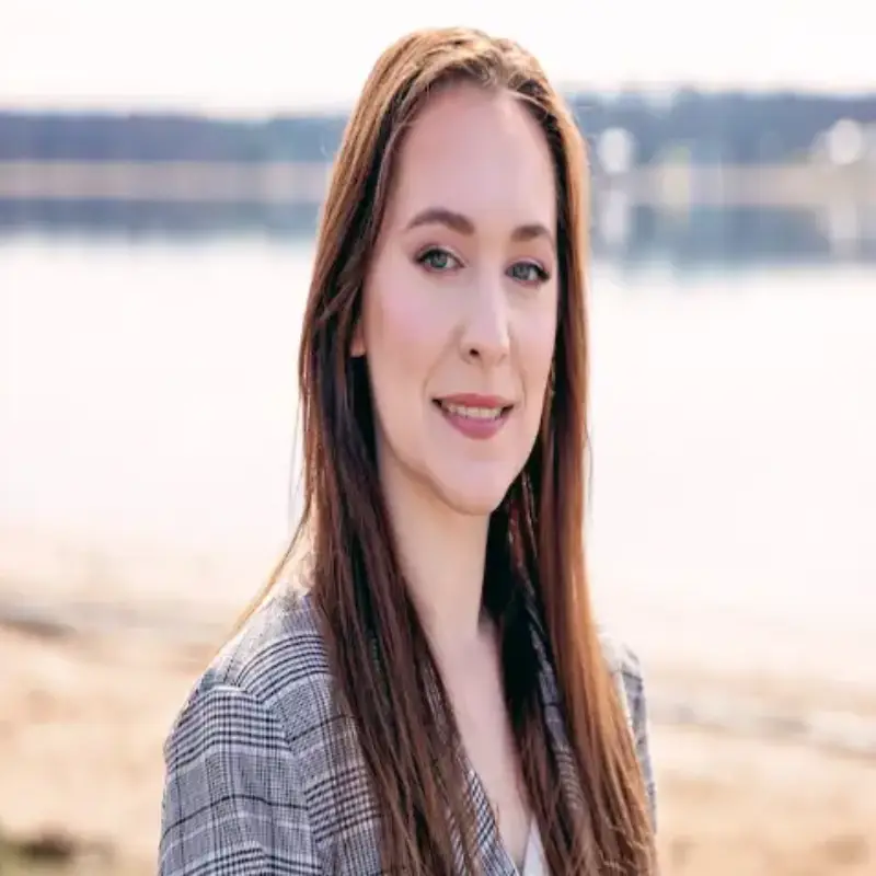 Headshot of Anastasia Polar