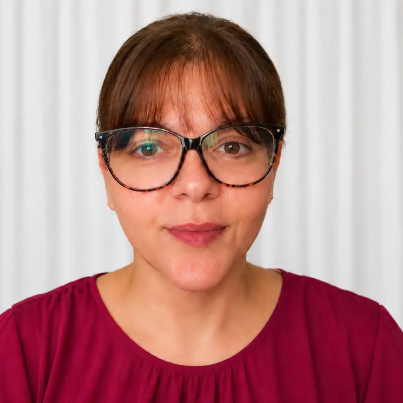 Headshot of Maria Collar