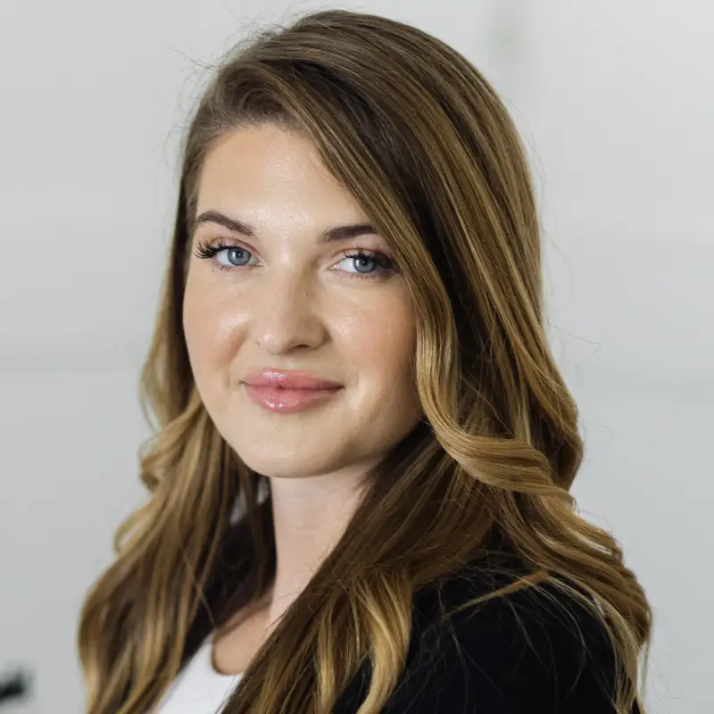 Headshot of Rachel Bench