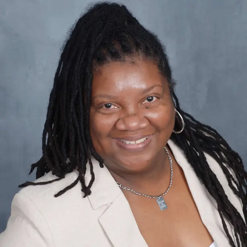 Headshot of Sherry Hanna