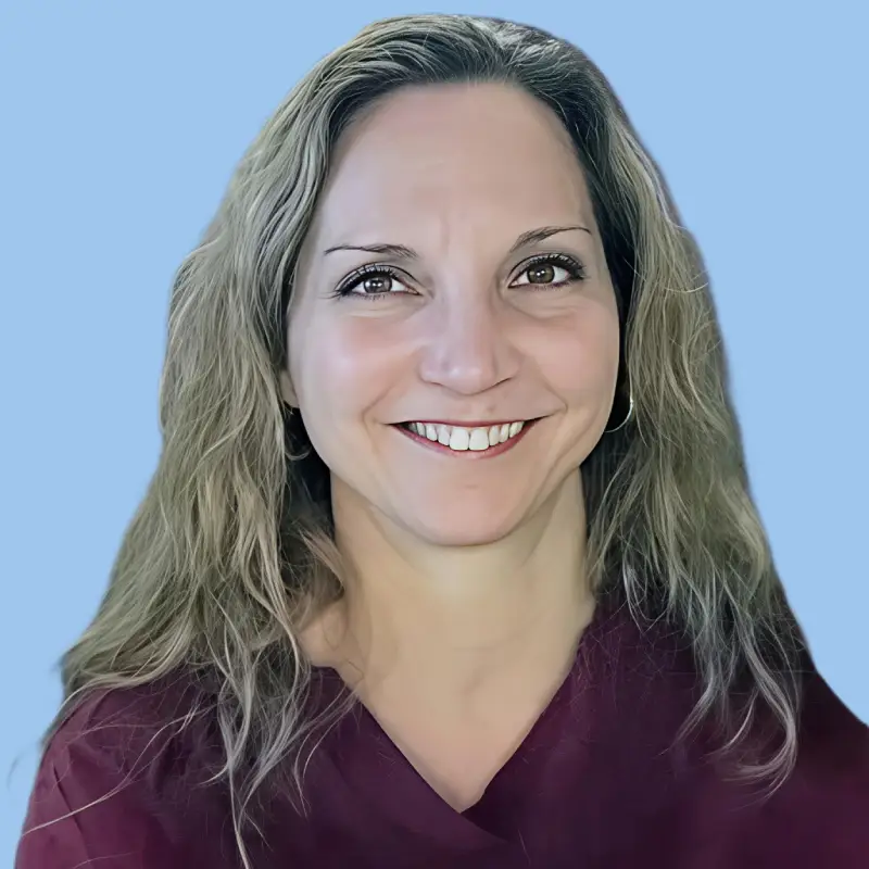 Headshot of Katherine Kolacki