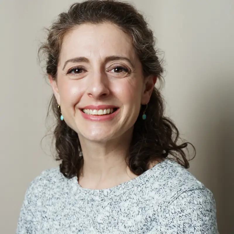 Headshot of Emily Sonenshein