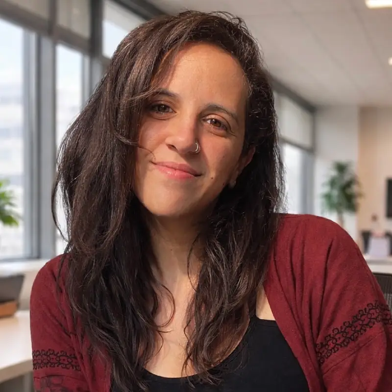 Headshot of Nicole Wecker
