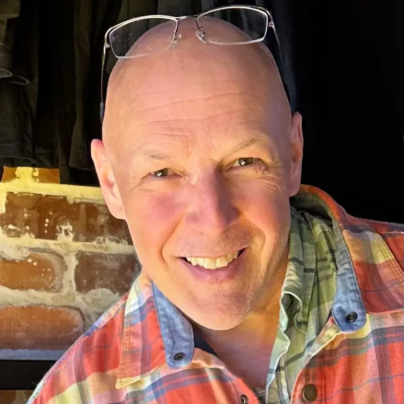 Headshot of Clark Slagle