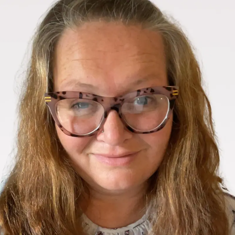 Headshot of Sarah Moses