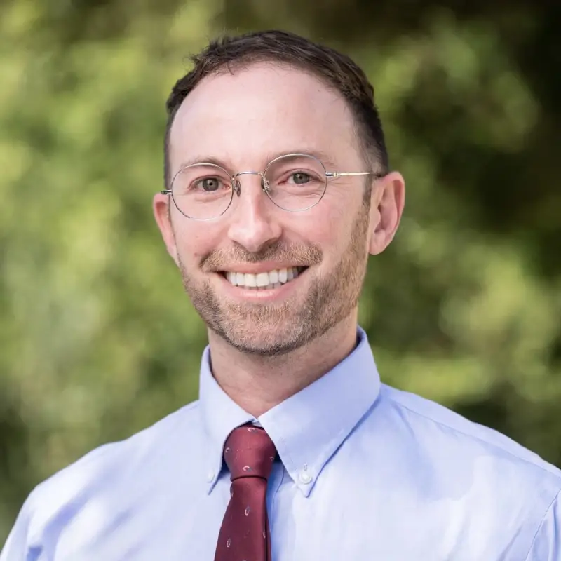 Headshot of Steven Samrock