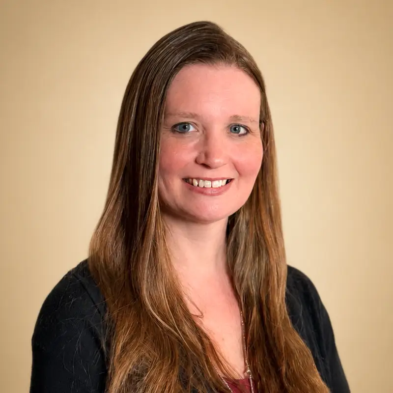 Headshot of Julie Alexander