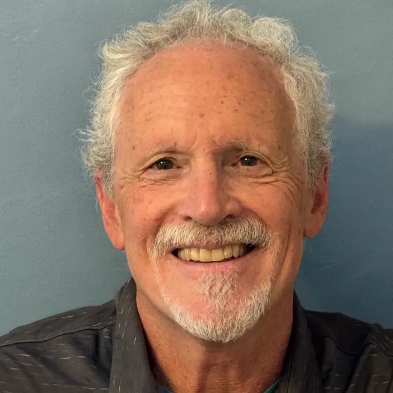 Headshot of Timothy Owens