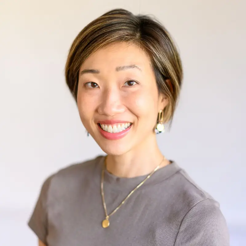 Headshot of Yesel Yoon