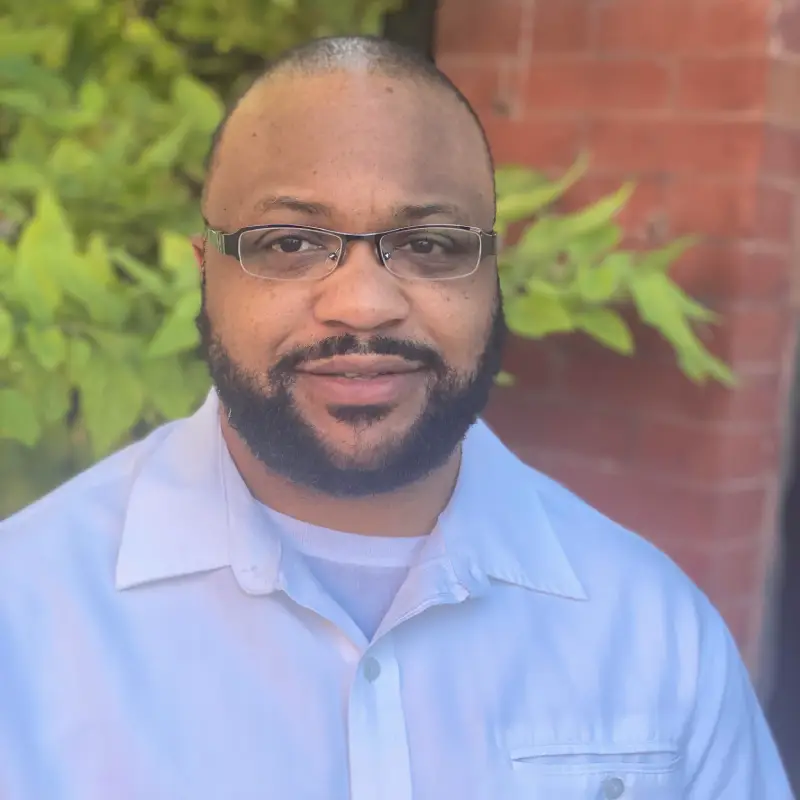 Headshot of Trenton Owens