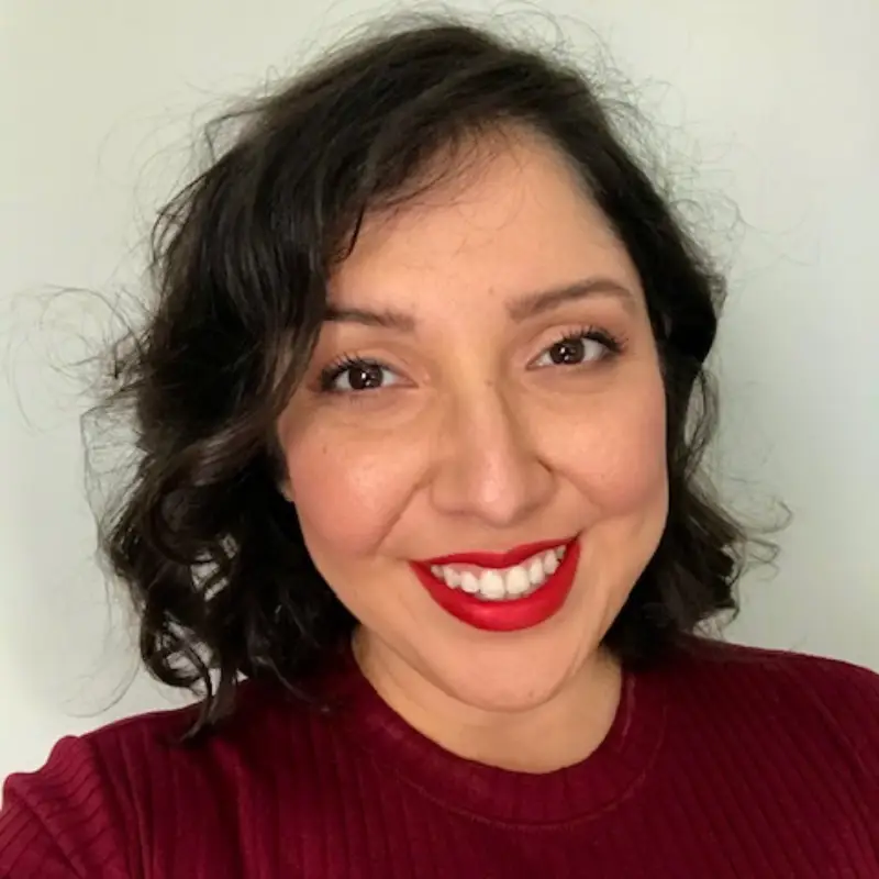 Headshot of Rebecca Gutierrez