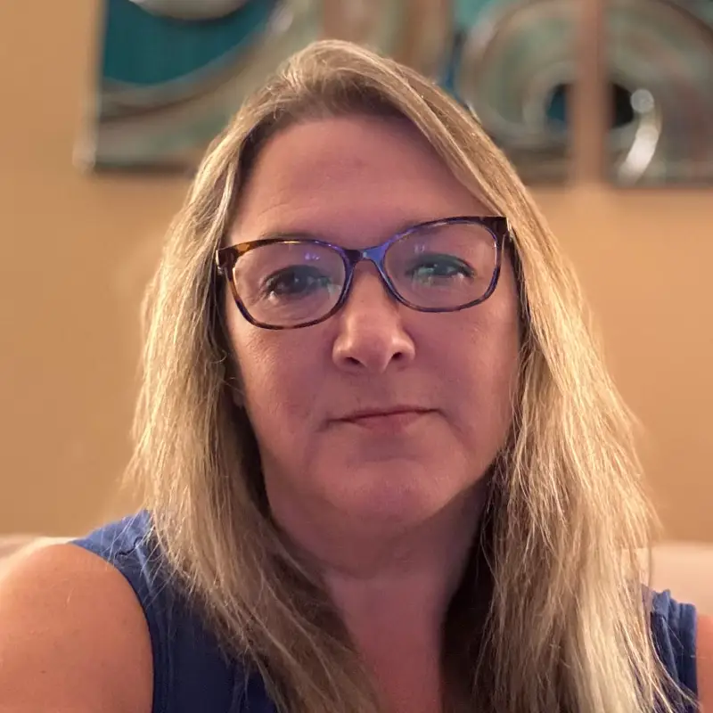 Headshot of Julie Berosik