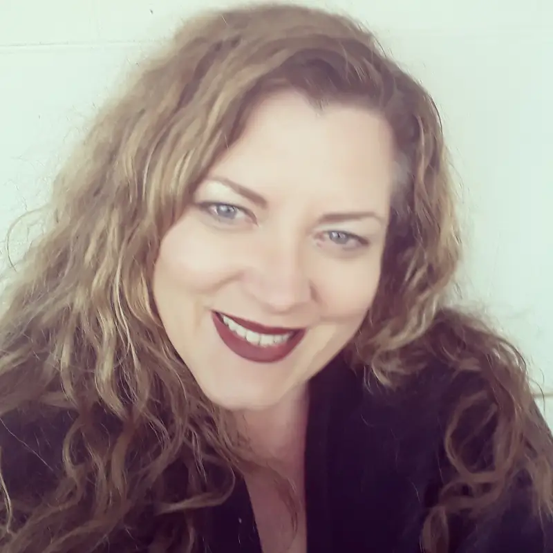 Headshot of Kimberly Fuller