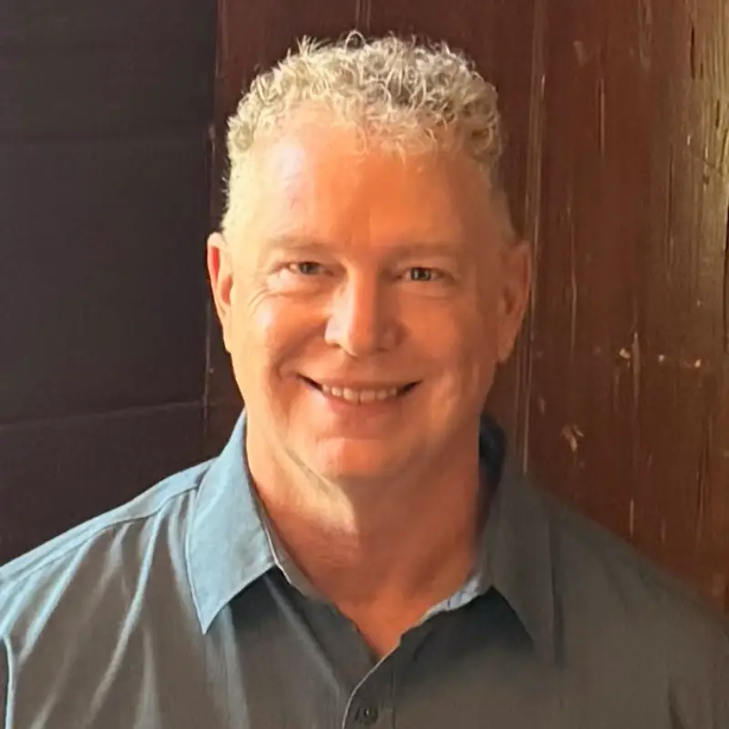 Headshot of Joseph Lang