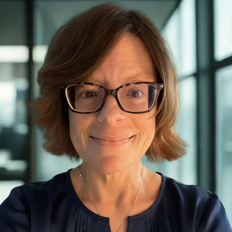 Headshot of Karen Lisa Walter