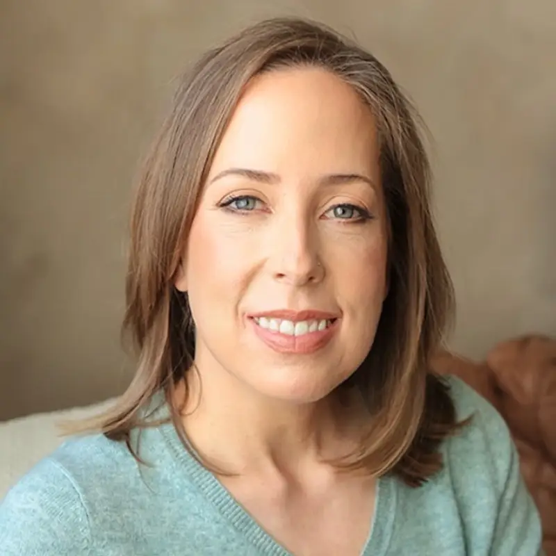 Headshot of Emily Derouin