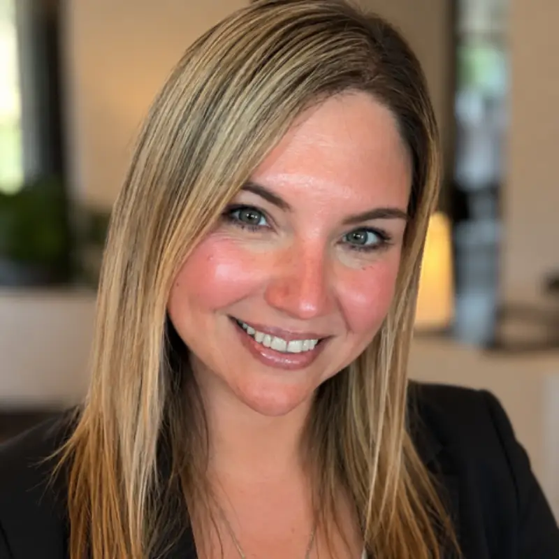 Headshot of Cary Rampolla