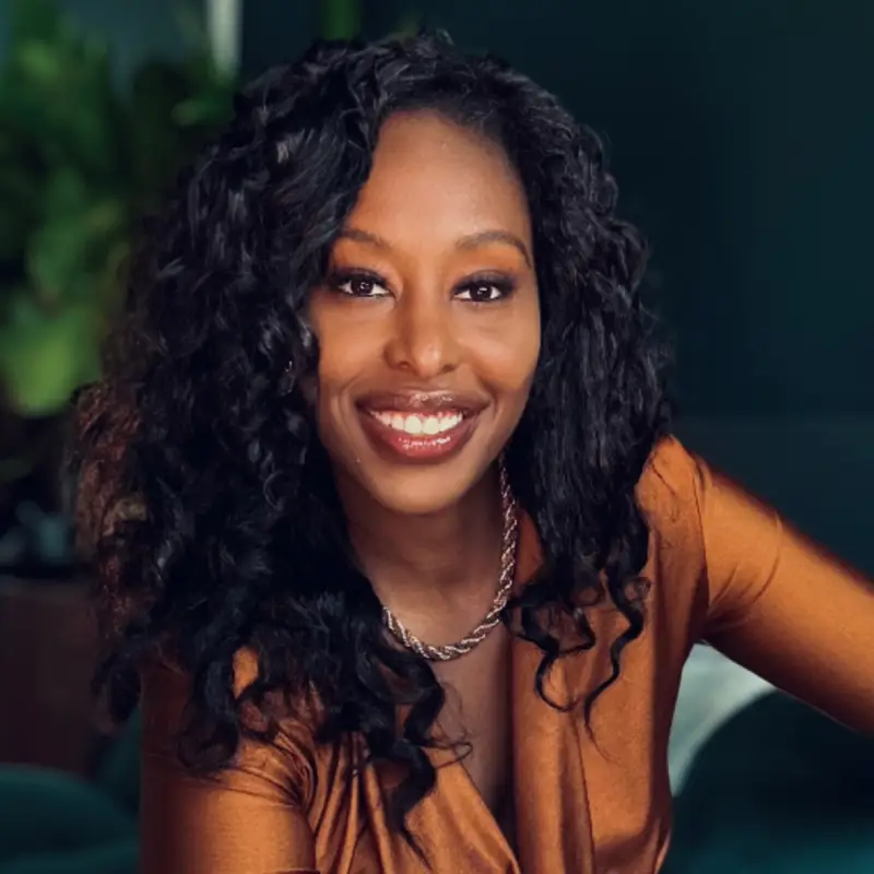 Headshot of Shelee Ann Flemmings