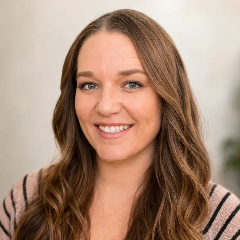 Headshot of Christine Aceves