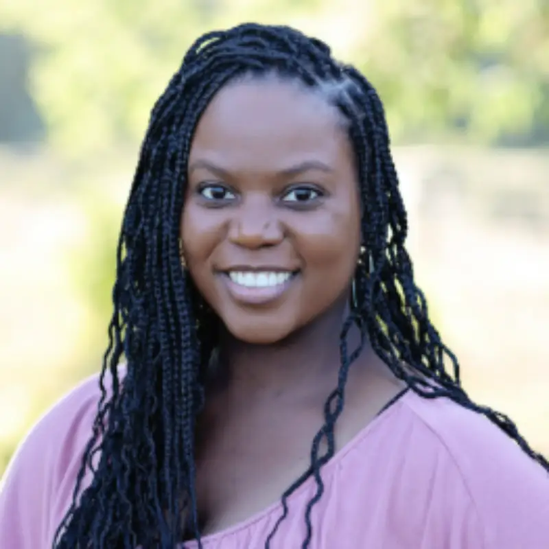 Headshot of Angel Kammeyer