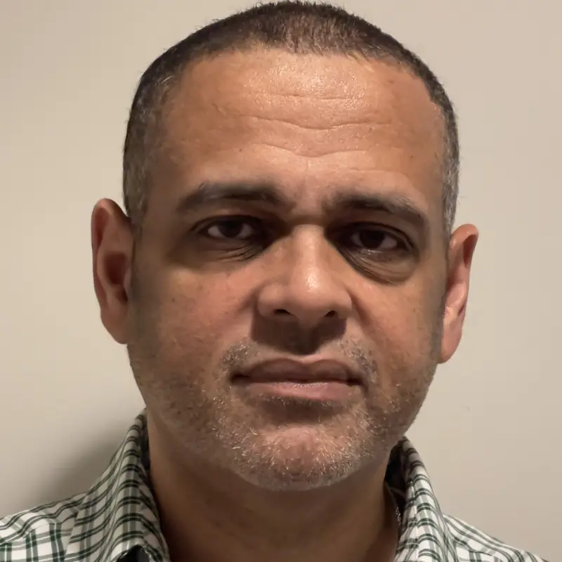 Headshot of Turhan Floyd