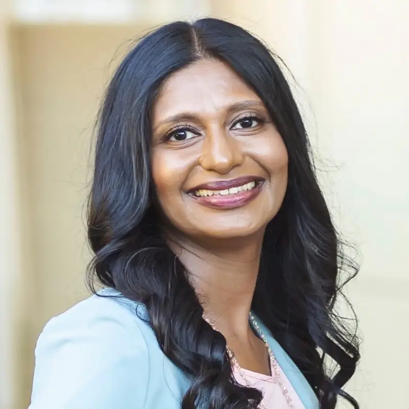 Headshot of Anita Oommen