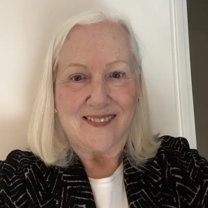 Headshot of Doris Read