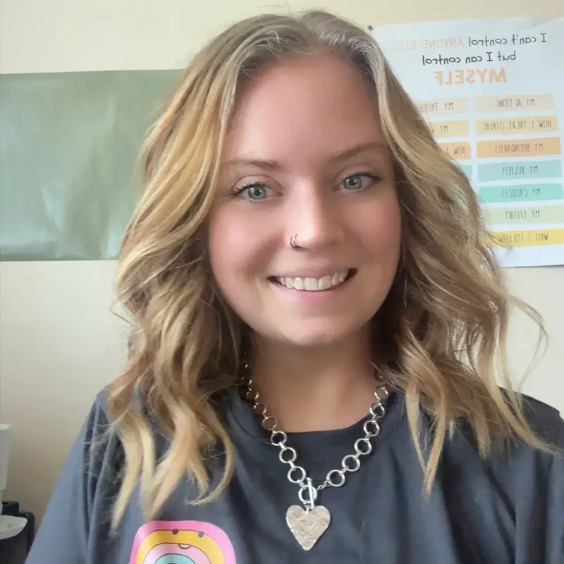 Headshot of Heather Brewer