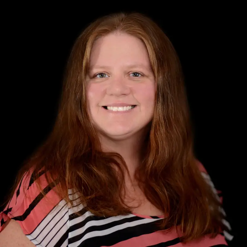 Headshot of Dana Guetschow