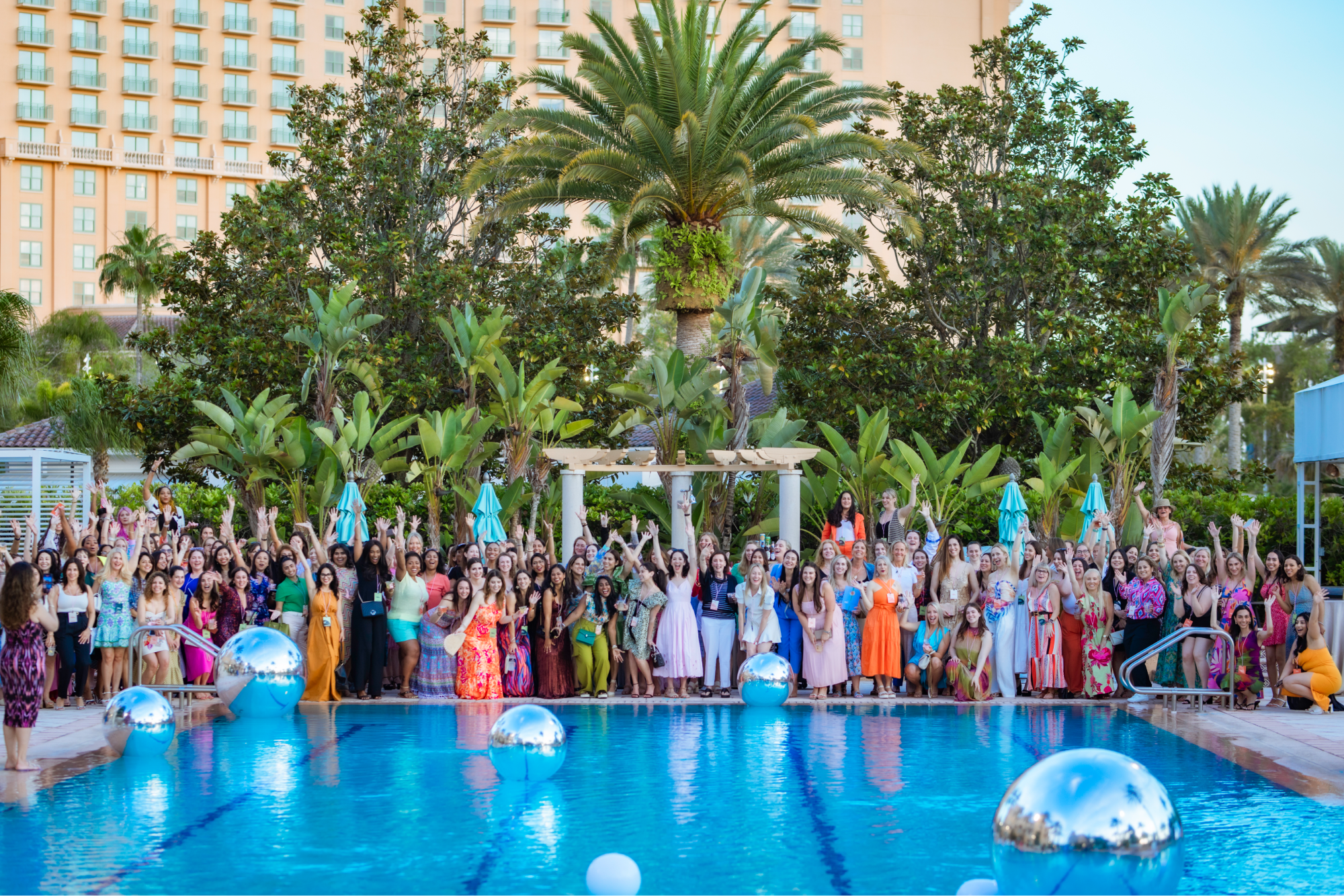 Entreprenista team photo by the pool