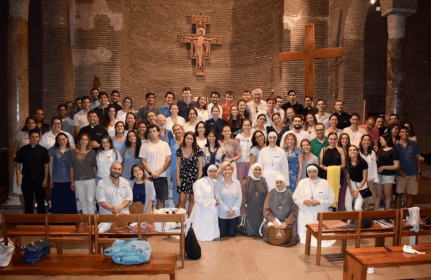 Fotografía de participantes del evento.