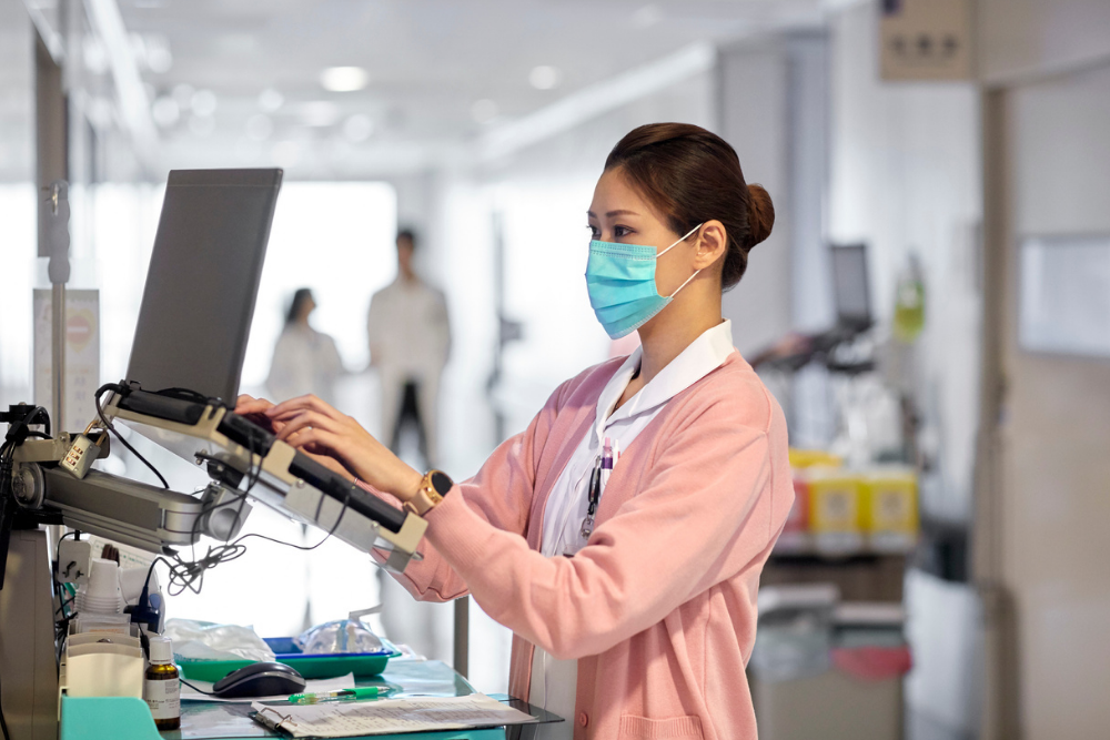 Health Carousel's PassportUSA Supports Philippine Nurses Association's Scholarship Program