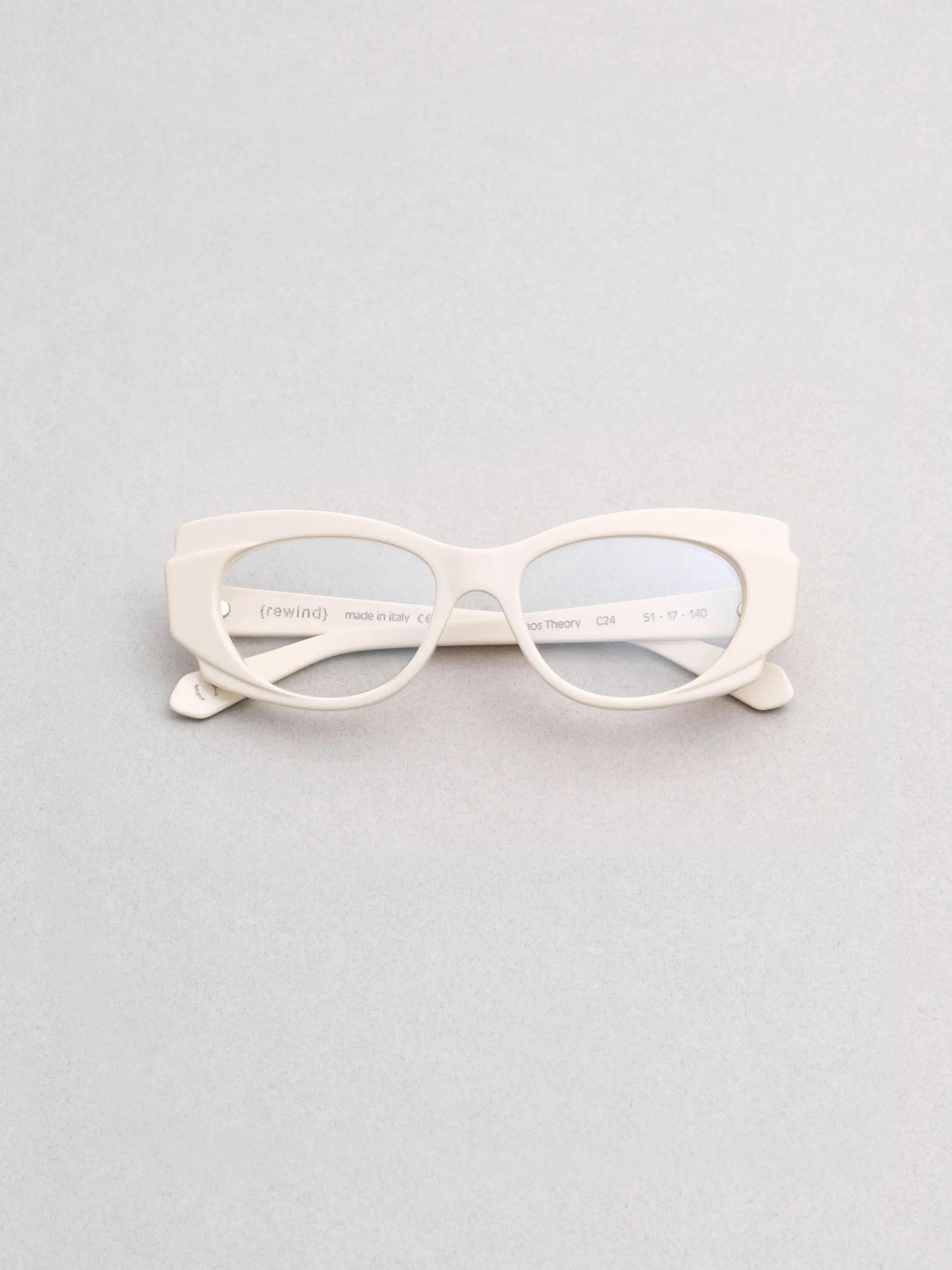 Rewind Eyewear – Chaos Theory model, contemporary Italian eyewear with 1990s inspiration