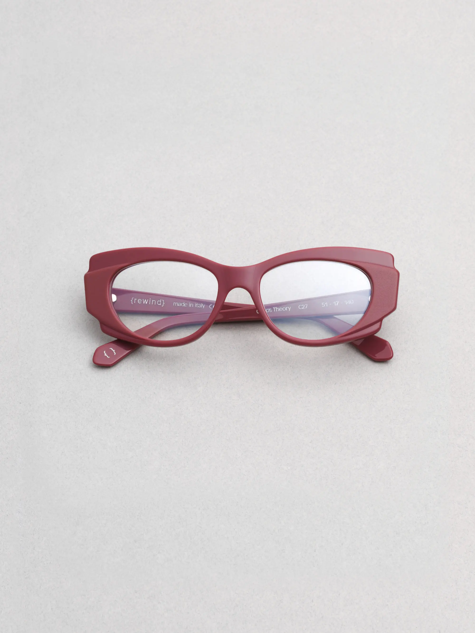 Rewind Eyewear – Chaos Theory model, contemporary Italian eyewear with 1990s inspiration