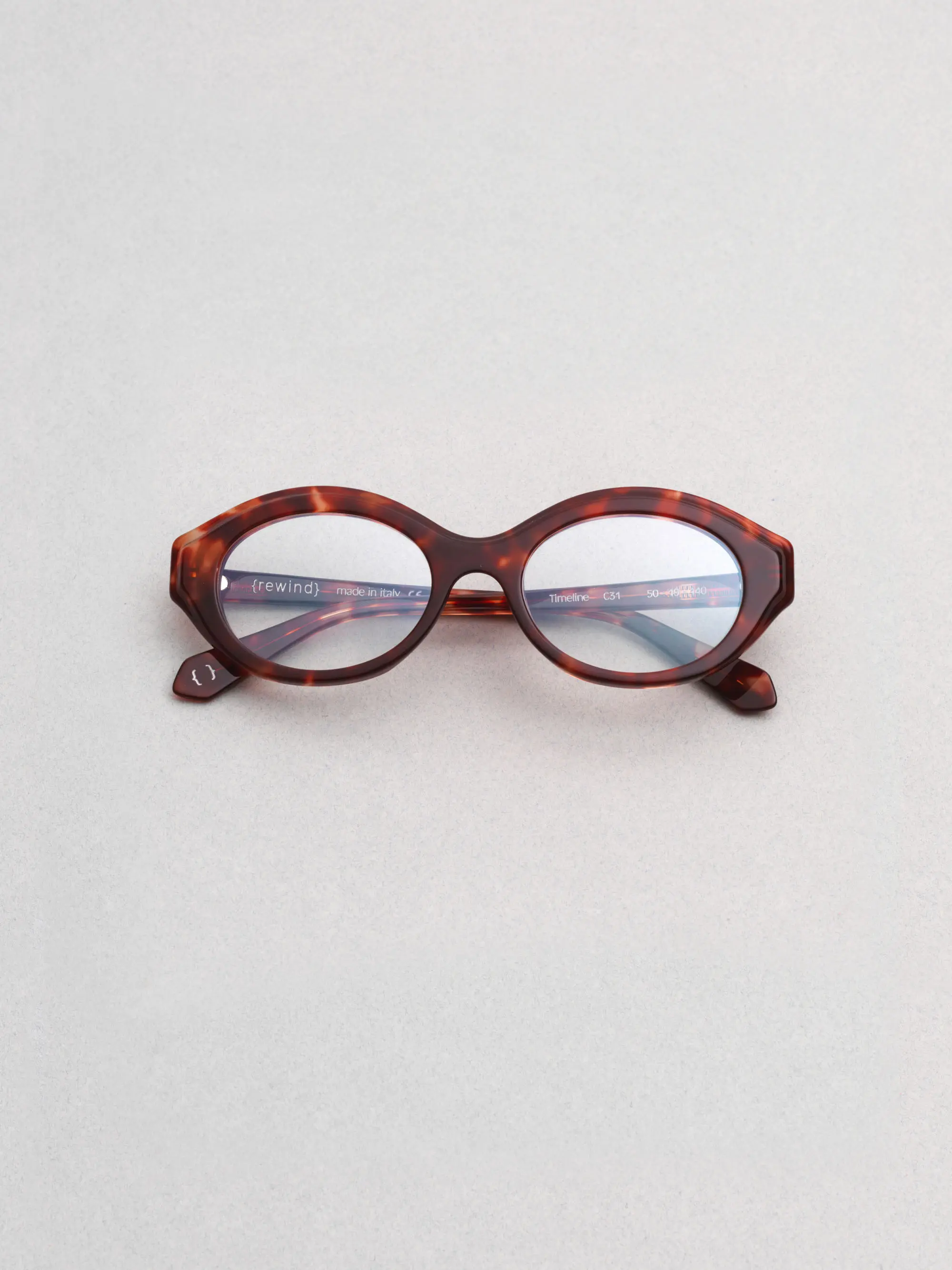 Rewind Eyewear – Timeline model, elegant Italian frames blending past and present design