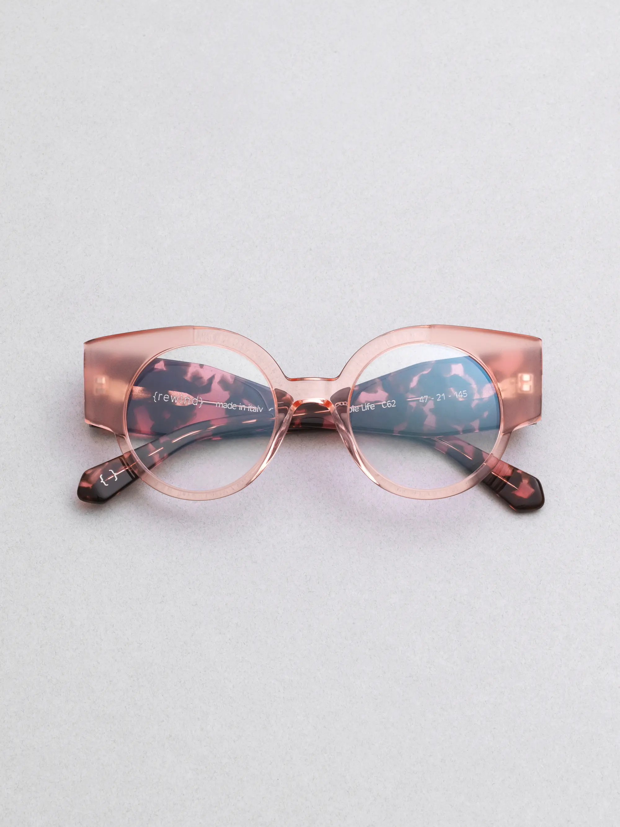 Rewind Eyewear – Double Life model, retro Italian frames blending past and present