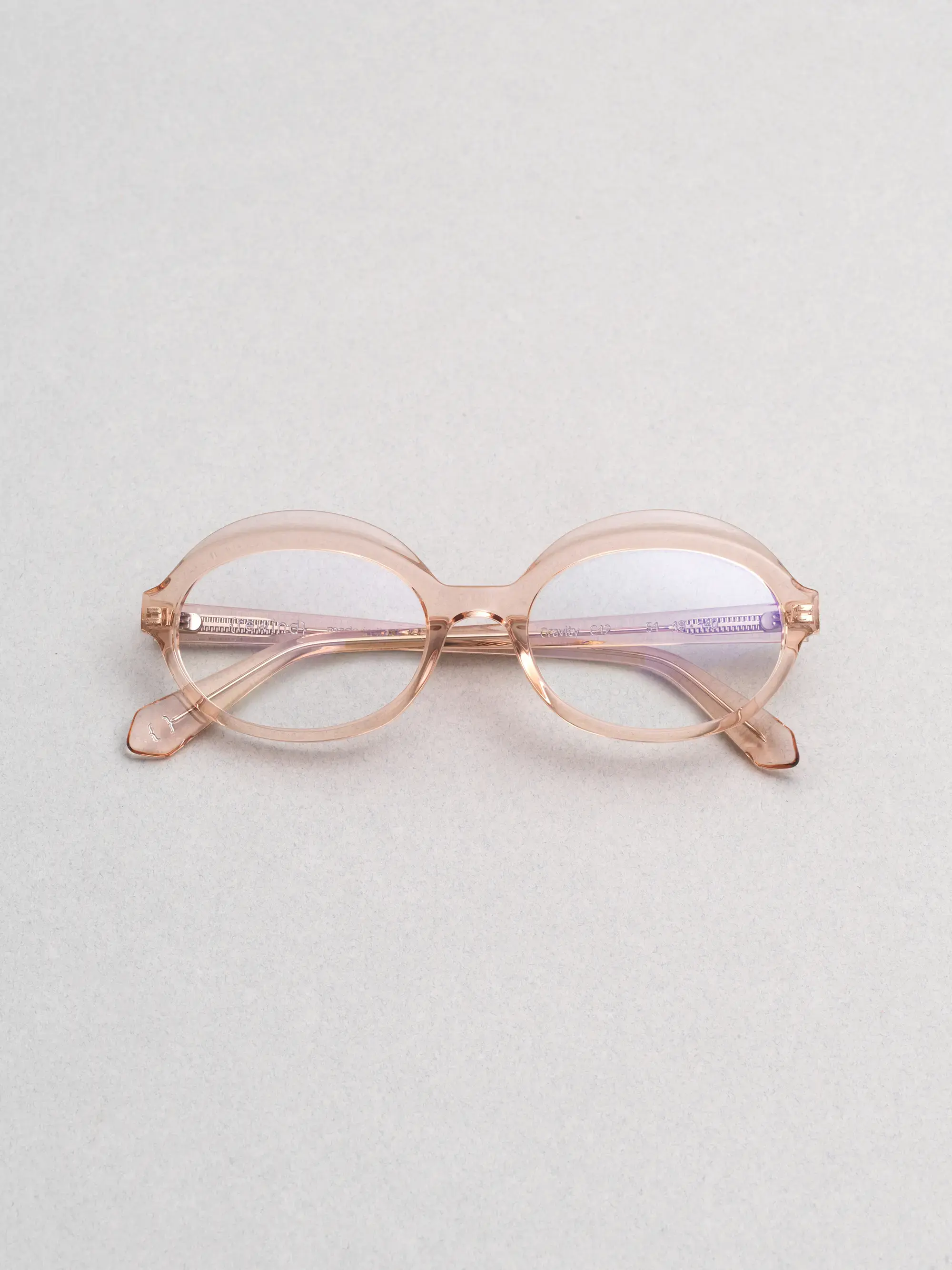 Rewind Eyewear – Gravity model, Italian vintage-inspired frames with a modern reinterpretation