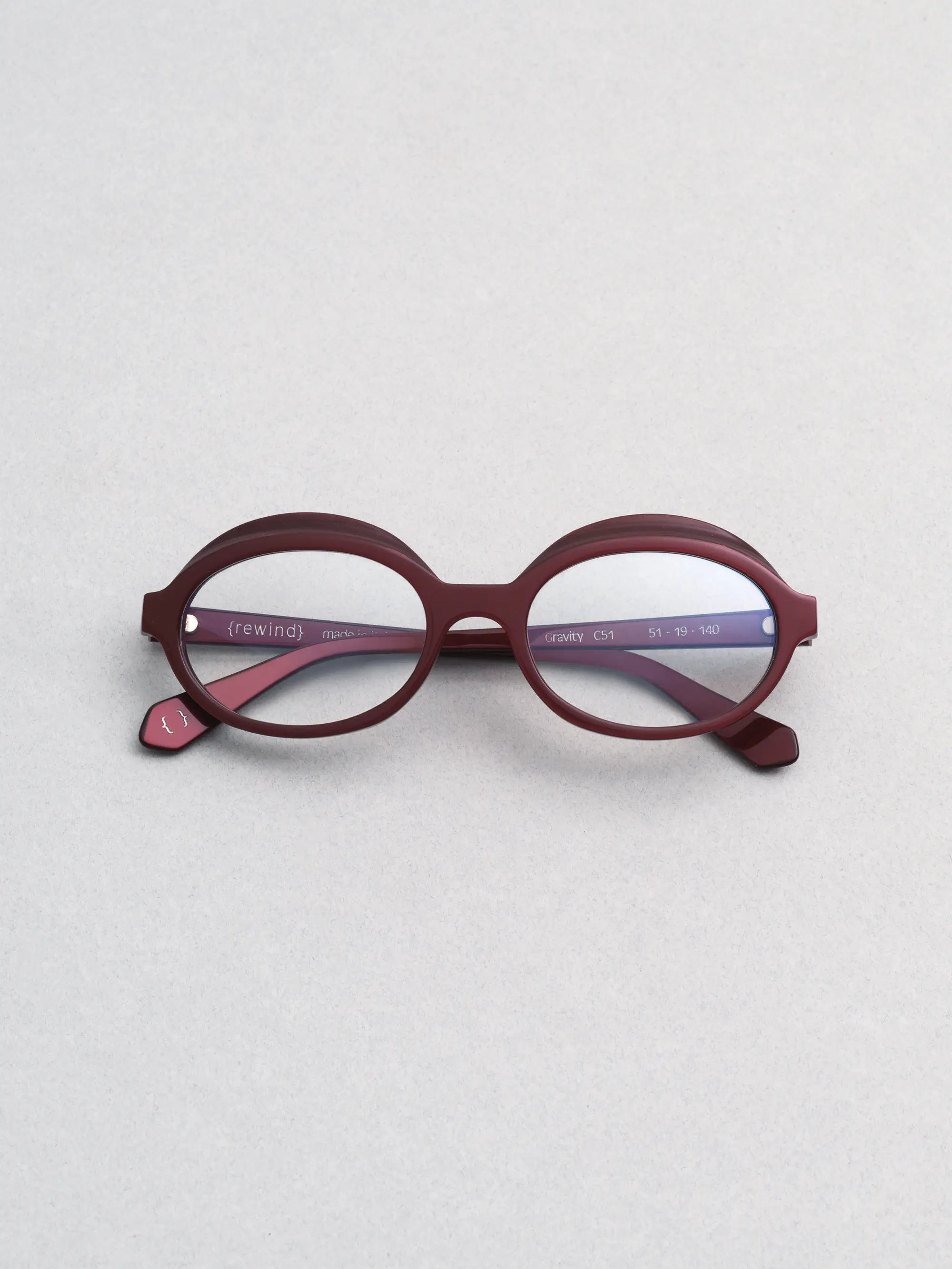 Rewind Eyewear – Gravity model, Italian vintage-inspired frames with a modern reinterpretation
