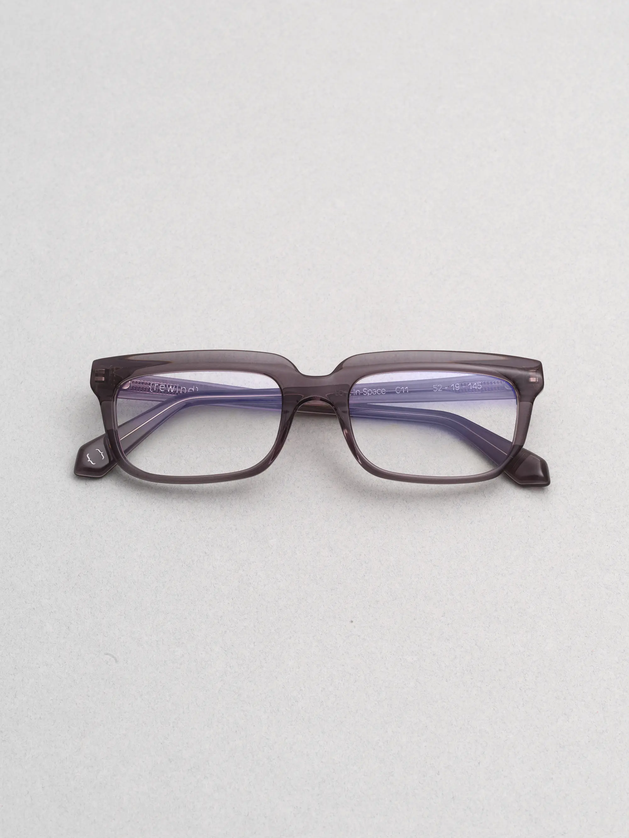 Rewind Eyewear – Lost in Space model, bold Italian design with 1990s retro inspiration