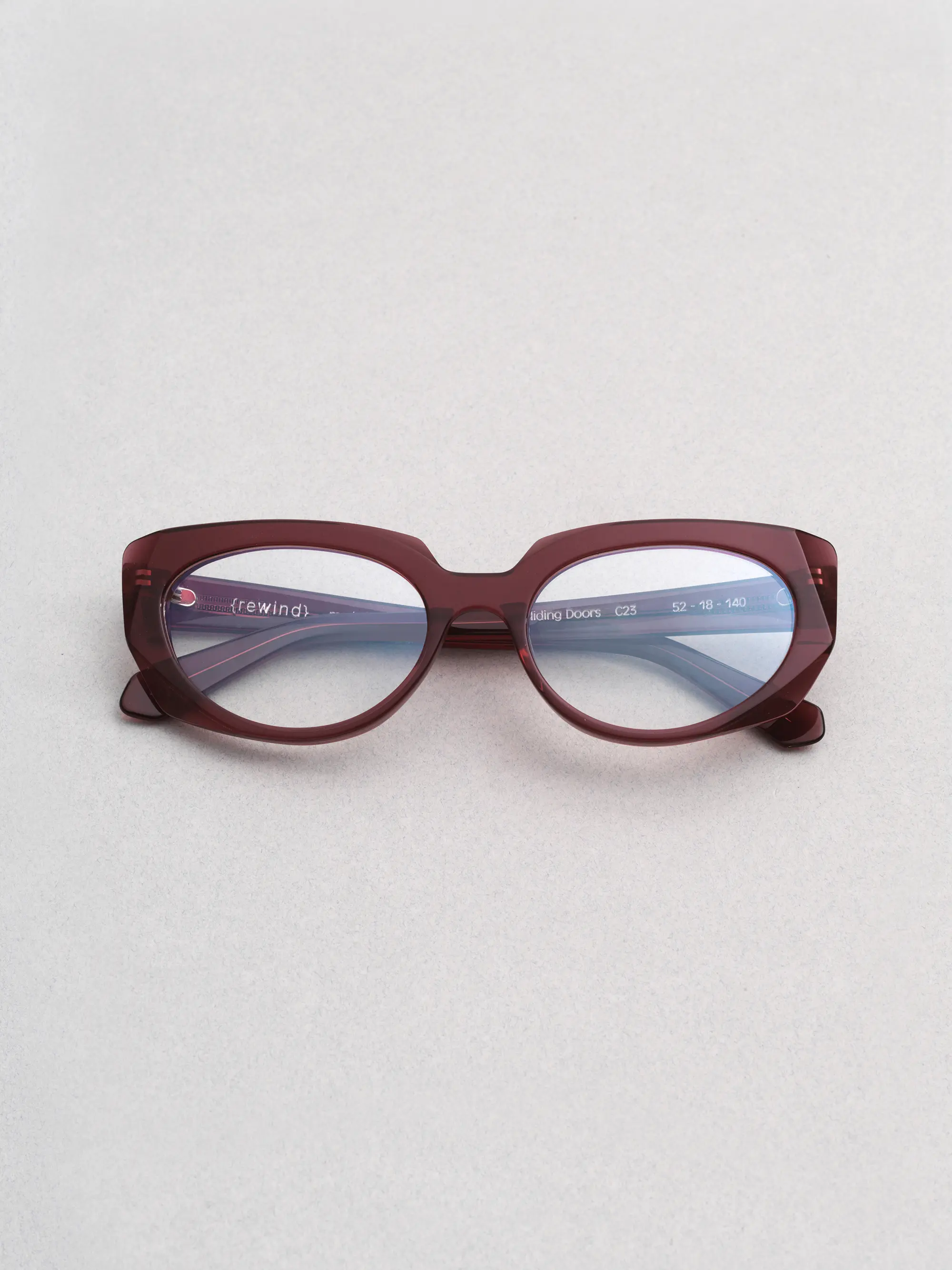 Rewind Eyewear – Sliding Doors model, contemporary Italian design with a retro touch