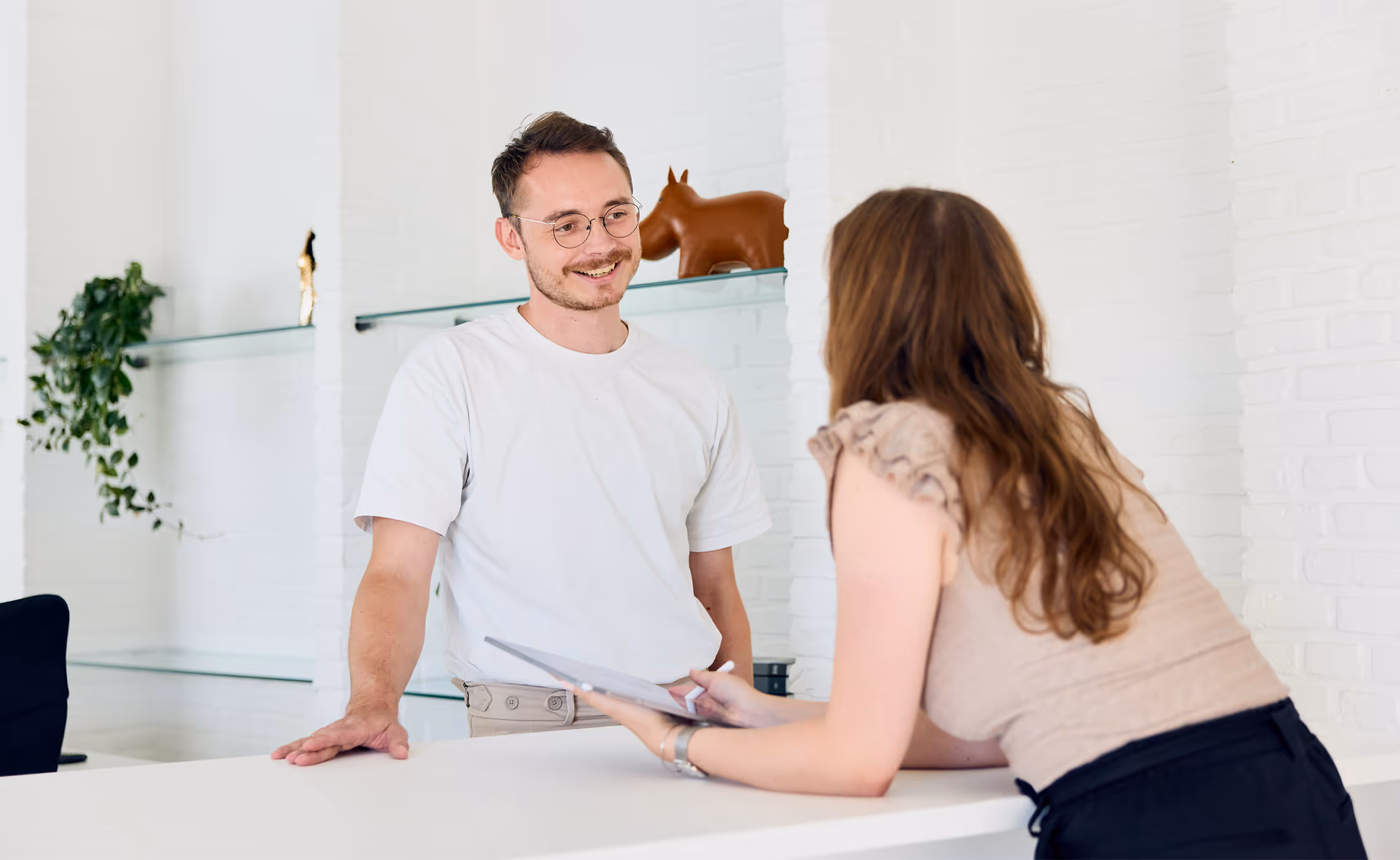 Stilvolles Einfamilienhaus mit Satteldach und Garage