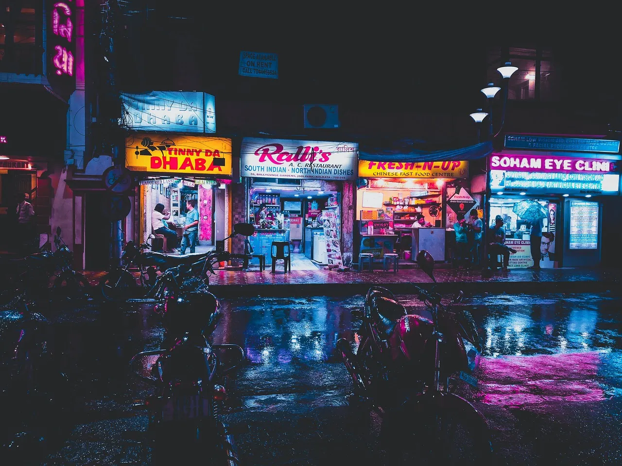 a picture of commercial stores business