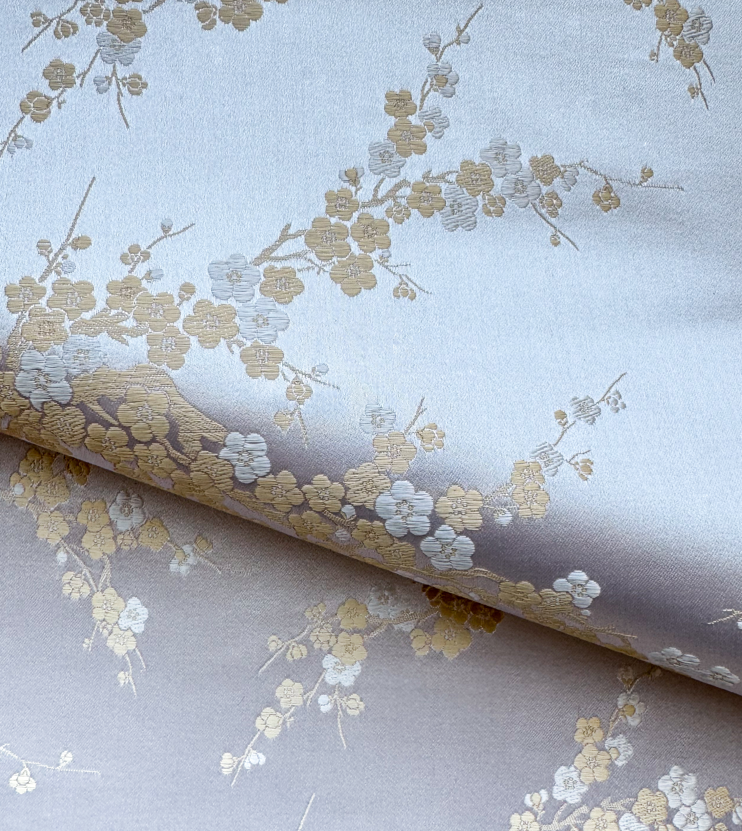 Tapestry / Gold White Cherry Blossom