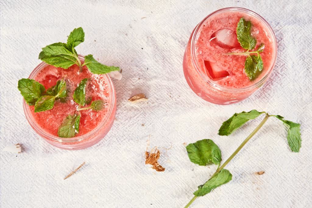 Summer cocktails to make at HOME