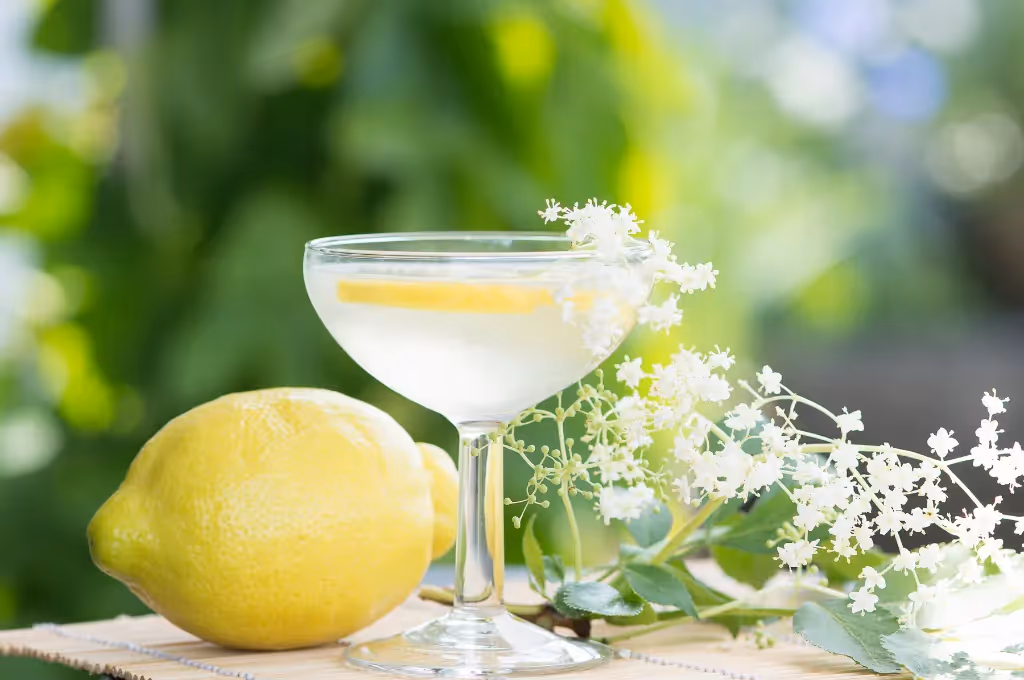 Spring inspired cocktails: Le Printemps