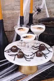 Halloween Party Games for Adults: Fun and Spooky Ideas to Keep Your Guests Entertained