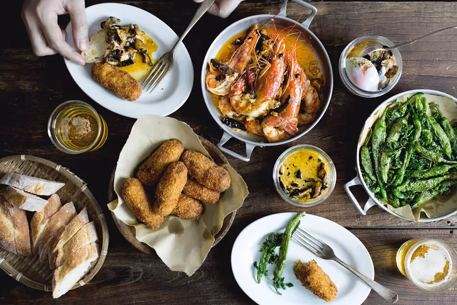 Tapas Ideas for Dinner Party: Delicious and Easy Recipes to Impress Your Guests