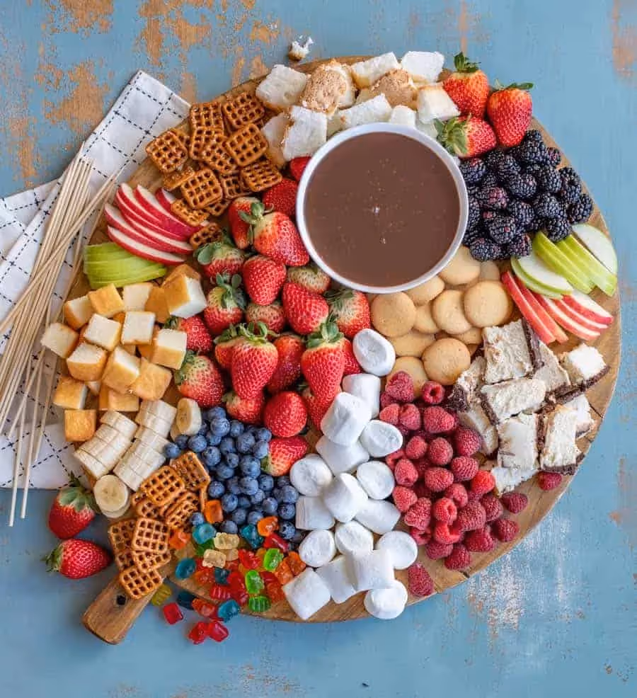 Chocolate Fondue Board: How to Create the Perfect Dessert Platter